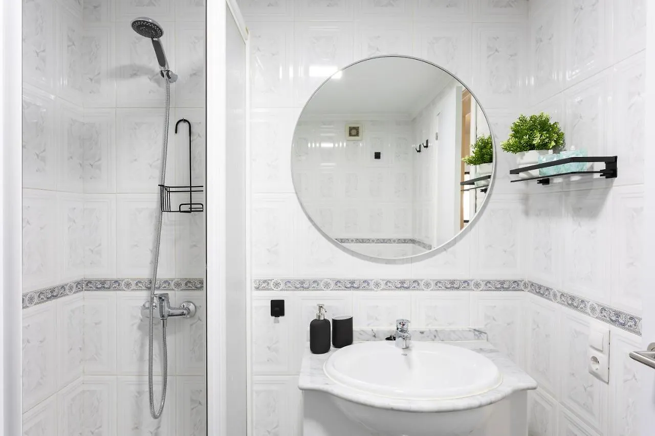 Pretty Studio, Torremolinos By Alohamalaga Apartment