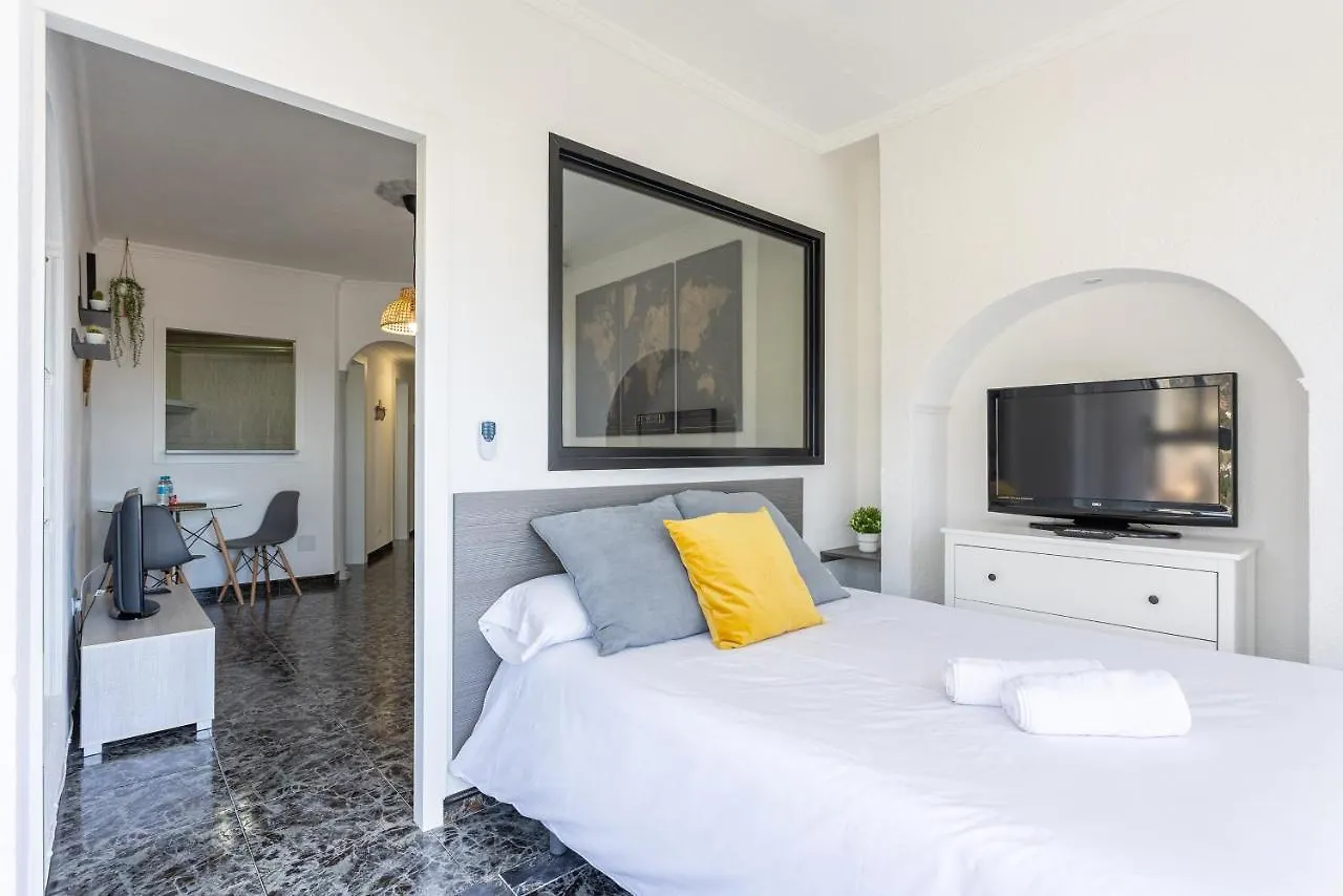 Pretty Studio, Torremolinos By Alohamalaga Apartment